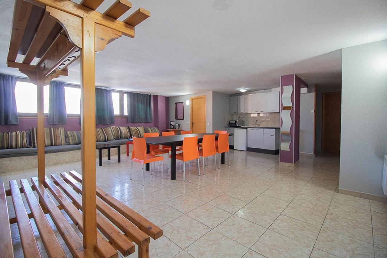 Apartaments Turistics Natural Suites Manzano 3000 Pas De La Casa Luaran gambar