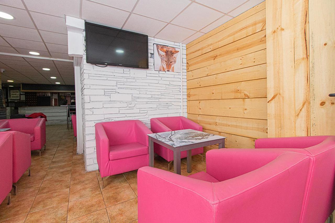 Apartaments Turistics Natural Suites Manzano 3000 Pas De La Casa Luaran gambar